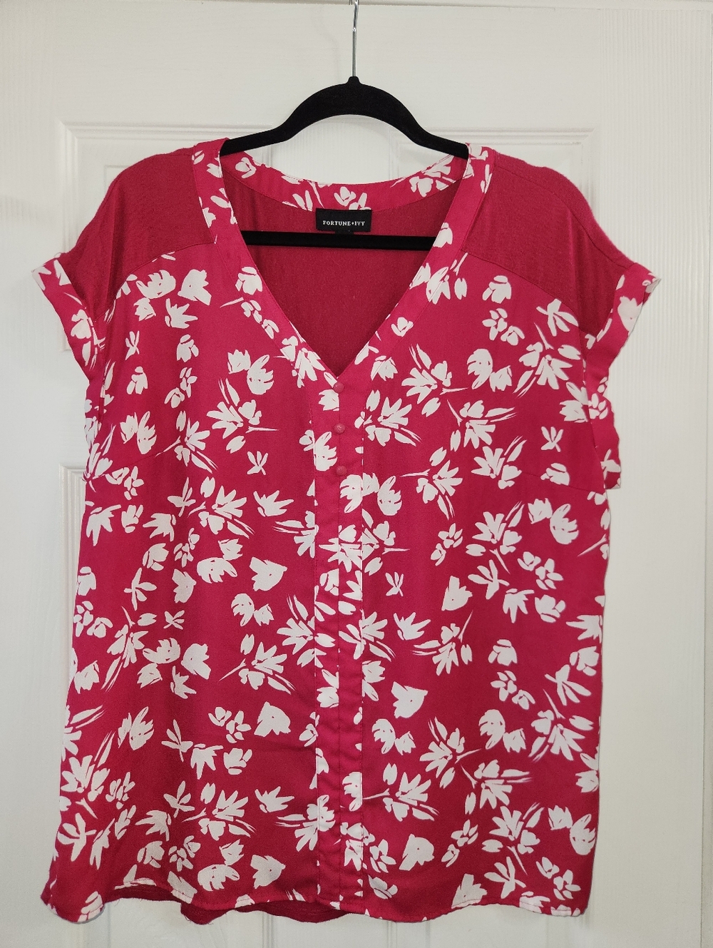 Fortune & Ivy Pink Floral Button-Down Blouse